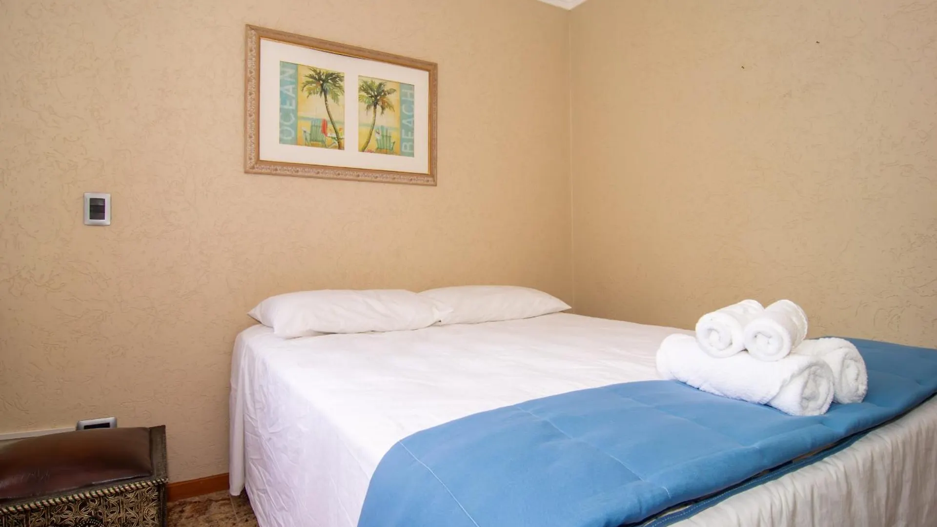 Em Frente A Praia Em Balneario, 6 Hospedes Vu3572 Balneario Camboriu