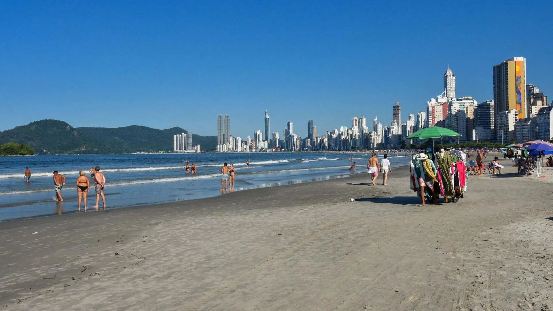 Apartment Em Frente A Praia Em Balneario, 6 Hospedes Vu3572 Balneario Camboriu
