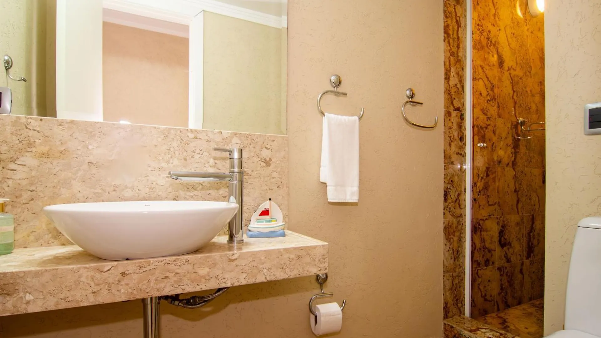Em Frente A Praia Em Balneario, 6 Hospedes Vu3572 Balneario Camboriu Apartment